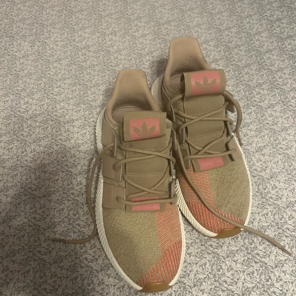 Adidas Prophere “Trace Khaki”